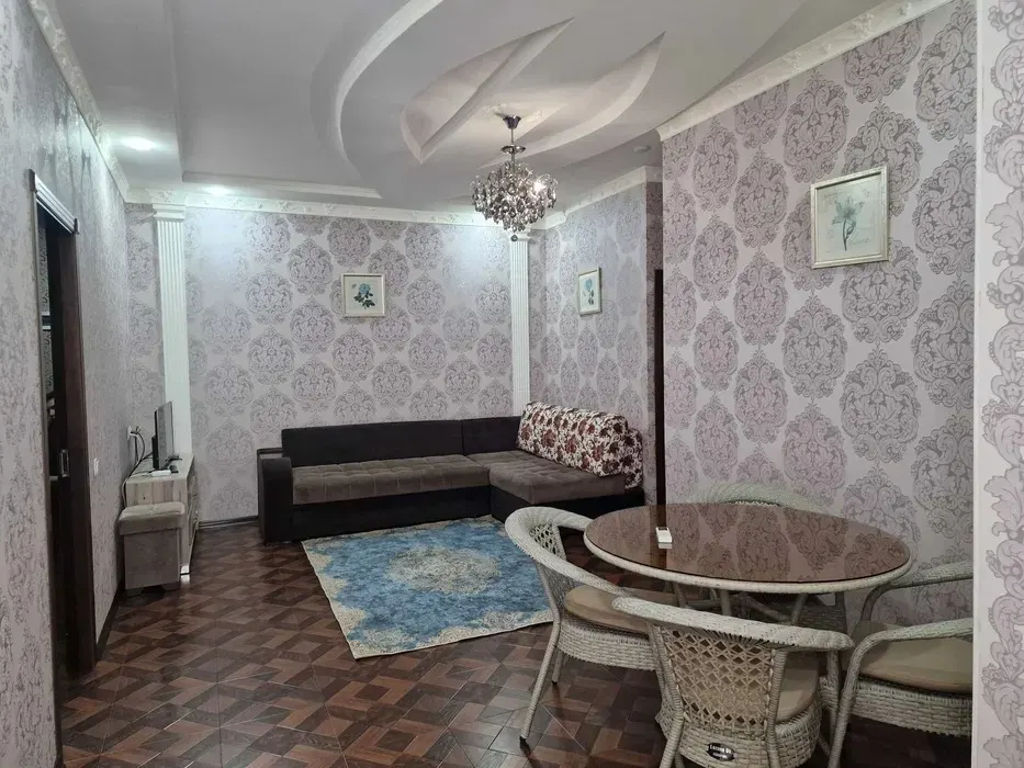 Сдаётся 2-комнатная квартира, 60 м², 3/9 этаж — Яшнабадский район