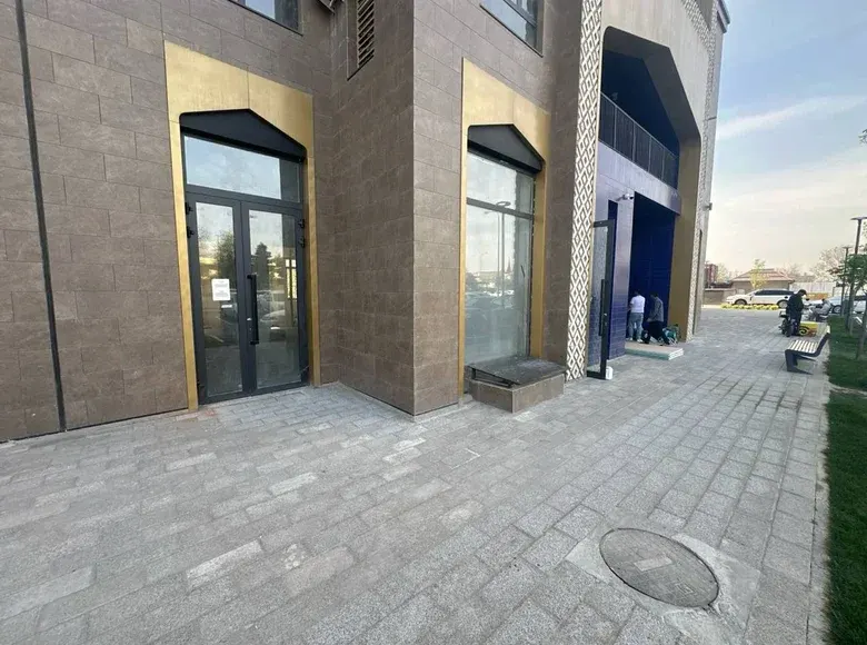 Ижарага берилади тижорат биноси, 167 м² — Миробод тумани