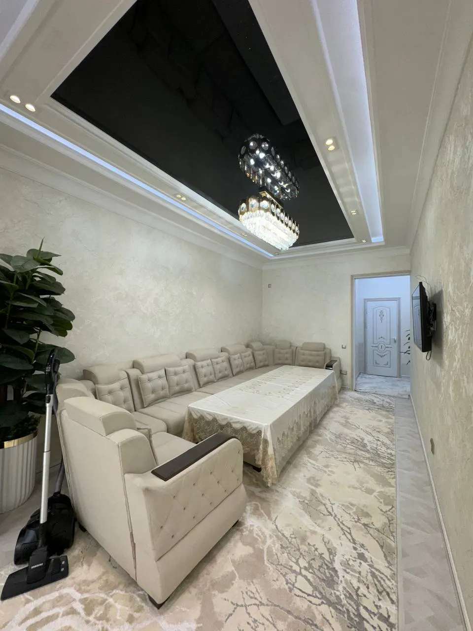 Сдаётся 3-комнатная квартира, 75 м², 12/12 этаж — Шайхантахурский район