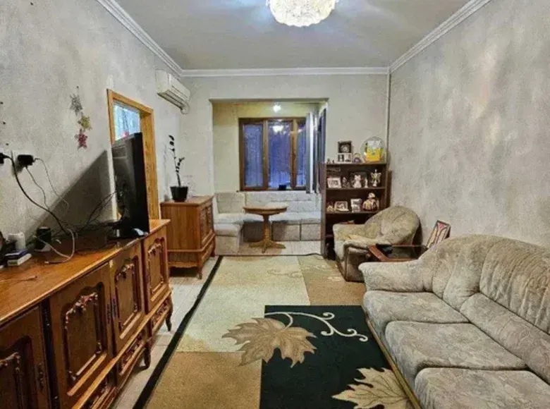 Продаётся 3-комнатная квартира, 65 м², 2/5 этаж — Мирзо-Улугбекский район