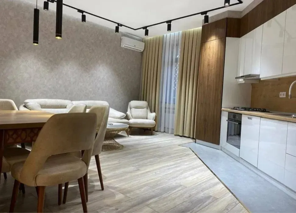 Ижарага берилади студия квартира, 72 м², 3/8 қават — Яккасарой тумани