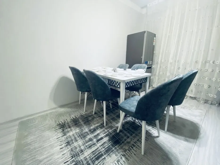 Ijaraga beriladi 4 xonali kvartira, 98 m², 2/9 qavat — Yakkasaroy tumani