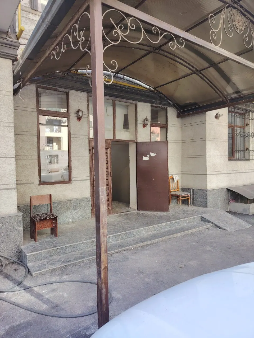 Сотилади 1 хонали квартира, 152 м², 1/7 қават — Яккасарой тумани