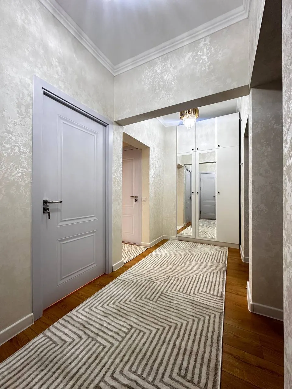 Сотилади 3 хонали квартира, 72 м², 6/10 қават — Миробод тумани