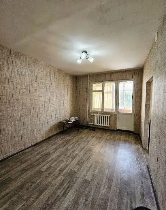 Продаётся 1-комнатная квартира, 33 м², 4/5 этаж — Яшнабадский район