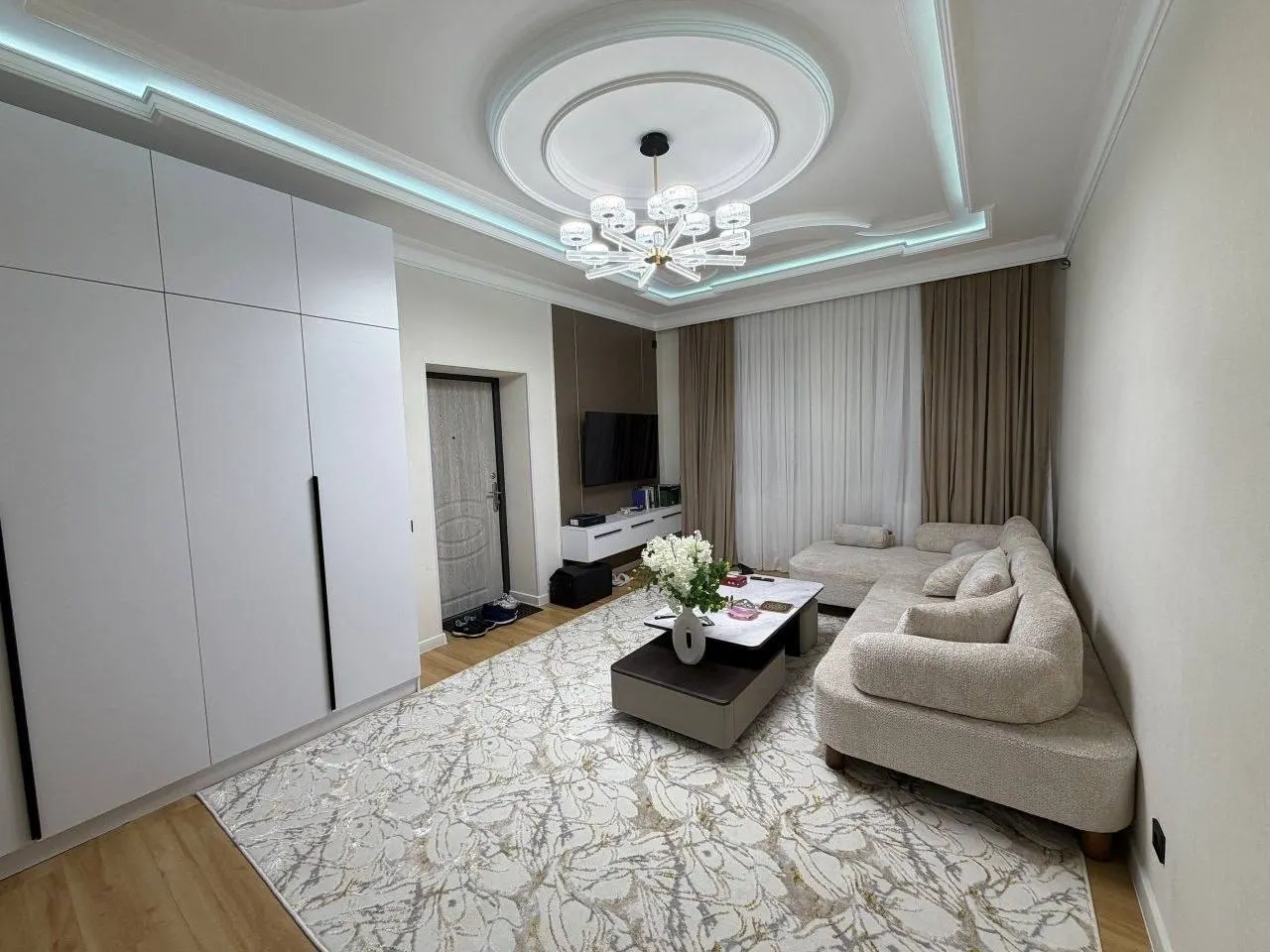 Сдаётся 3-комнатная квартира, 84 м², 2/8 этаж — Яшнабадский район