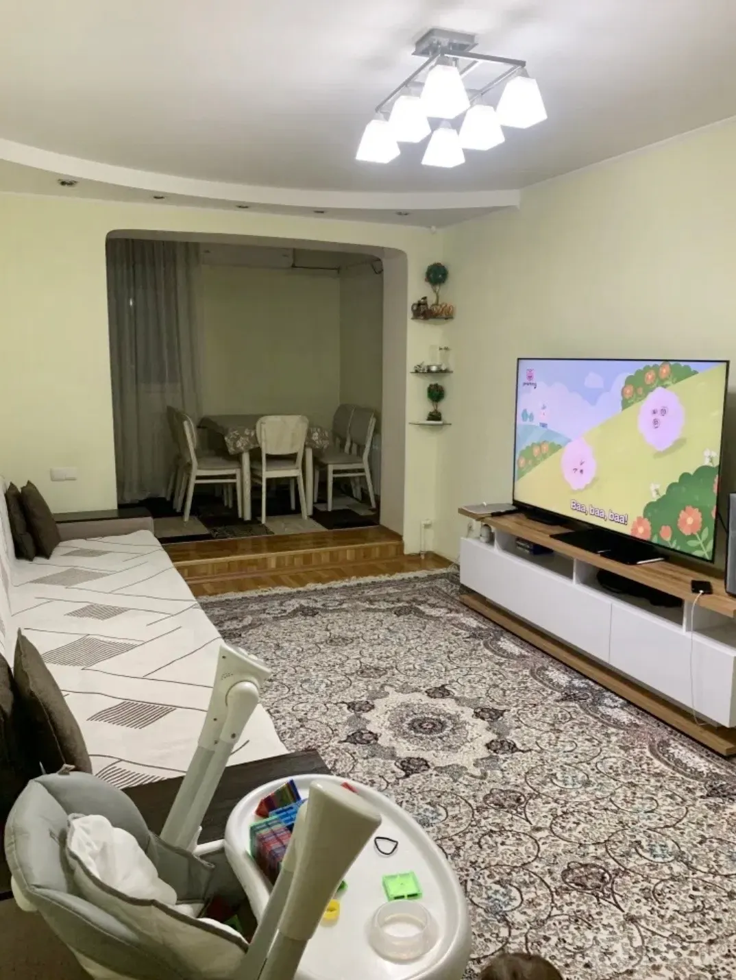 Сотилади 3 хонали квартира, 70 м², 5/5 қават — Мирзо Улуғбек тумани