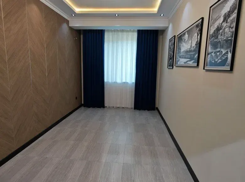 Продаётся 3-комнатная квартира, 70 м², 2/8 этаж — Яшнабадский район