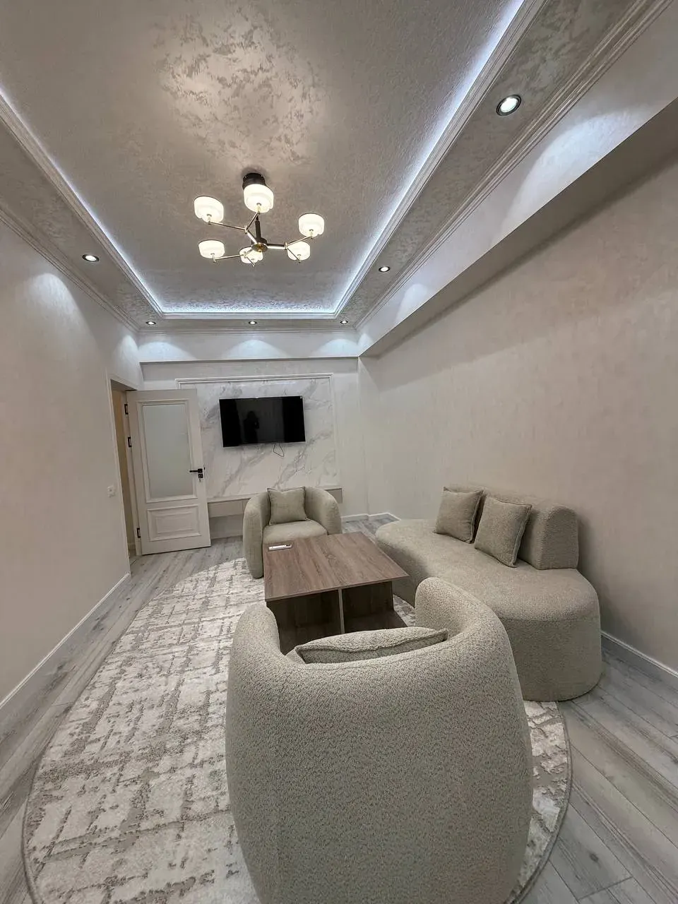 Сдаётся 2-комнатная квартира, 60 м², 3/8 этаж — Яшнабадский район