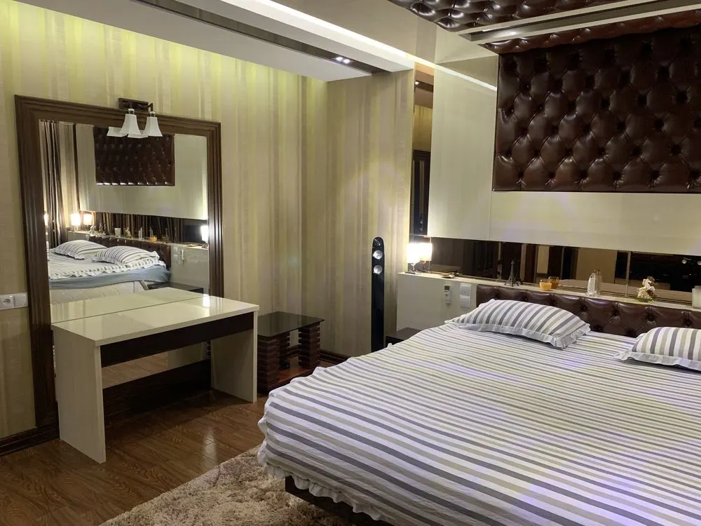 Ijaraga beriladi 2 xonali kvartira, 90 m², 4/4 qavat — Mirobod tumani