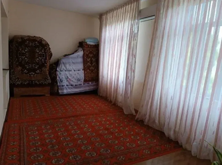 Продаётся 4-комнатная квартира, 119 м², 3/5 этаж — Чиланзарский район