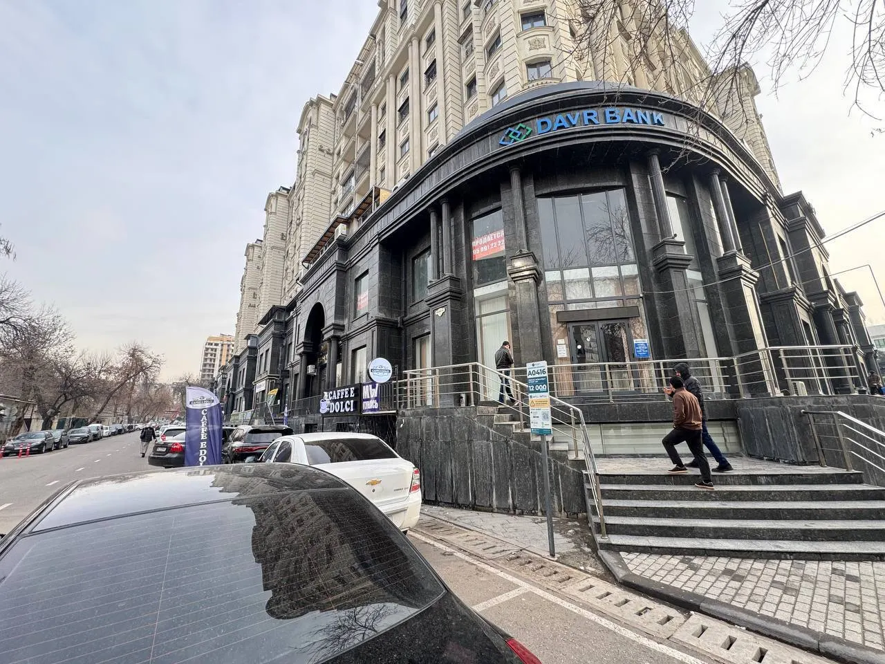 Сотилади тижорат биноси, 724 м², 1/10 қават — Юнусобод тумани