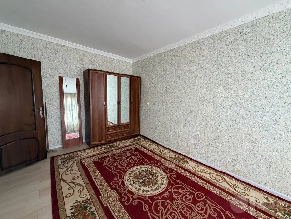 Ижарага берилади 1 хонали квартира, 35 м², 1/4 қават — Мирзо Улуғбек тумани