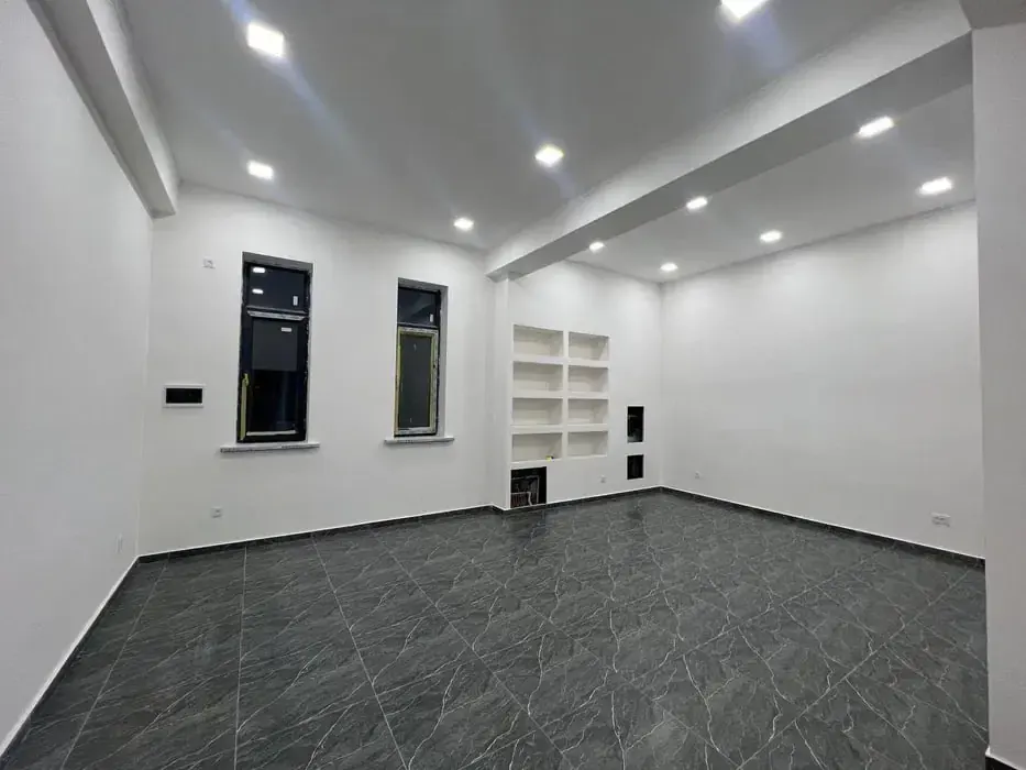 Ижарага берилади тижорат биноси, 1200 м² — Учтепа тумани