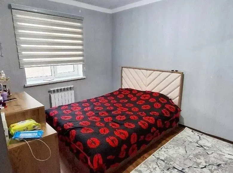 Ижарага берилади 2 хонали квартира, 54 м², 8/9 қават — Янгиҳаёт тумани