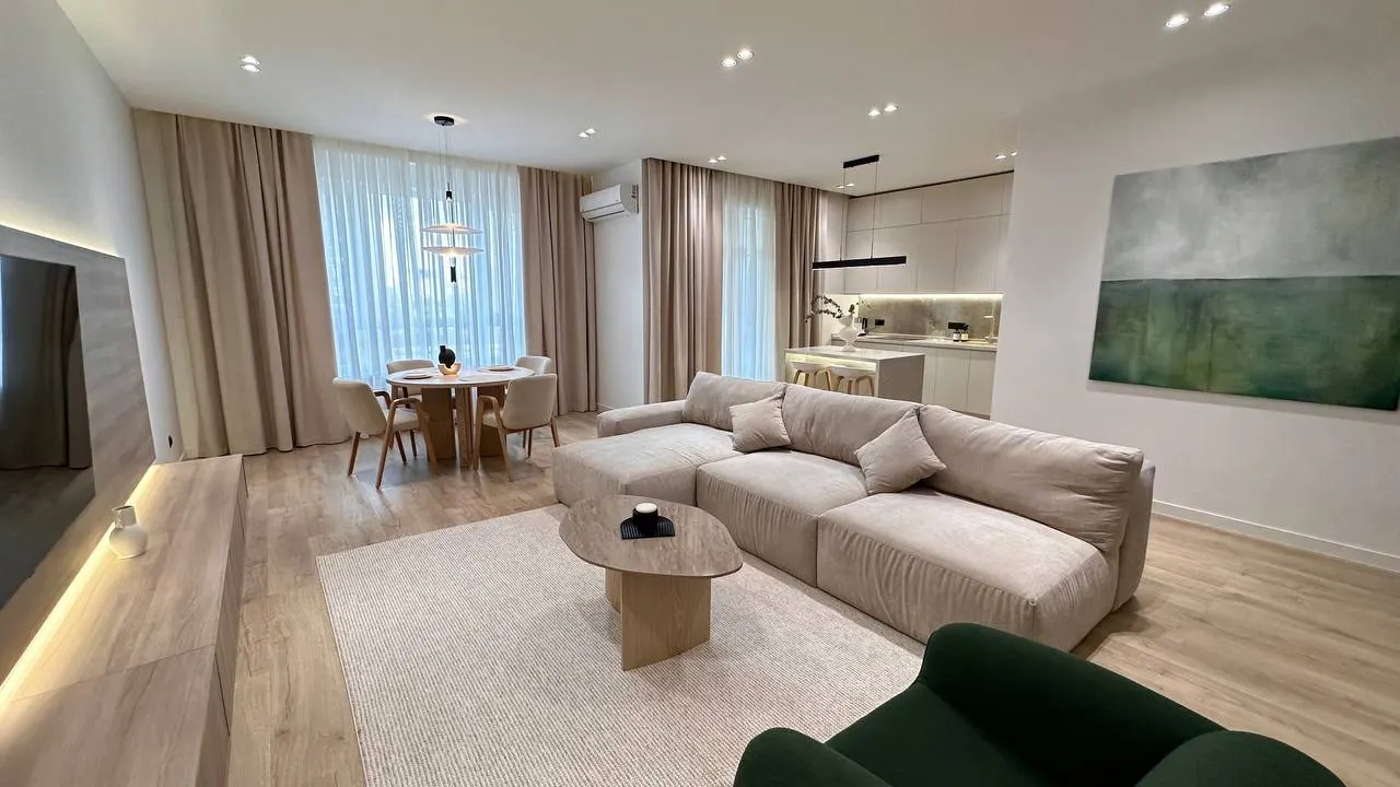 Сдаётся 3-комнатная квартира, 120 м², 8/12 этаж — Мирабадский район