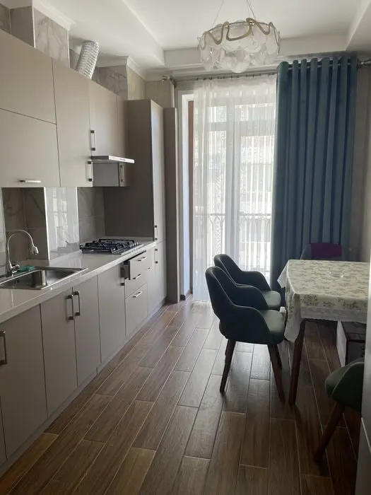 Ijaraga beriladi 2 xonali kvartira, 75 m², 2/8 qavat — Mirzo Ulugʻbek tumani