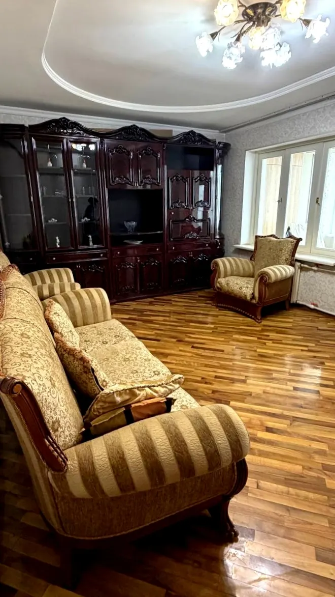 Сдаётся 3-комнатная квартира, 100 м², 4/7 этаж — Шайхантахурский район