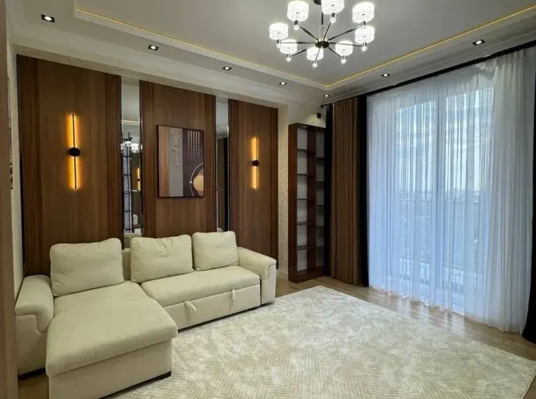 Продаётся 4-комнатная квартира, 110 м², 11/15 этаж — Алмазарский район