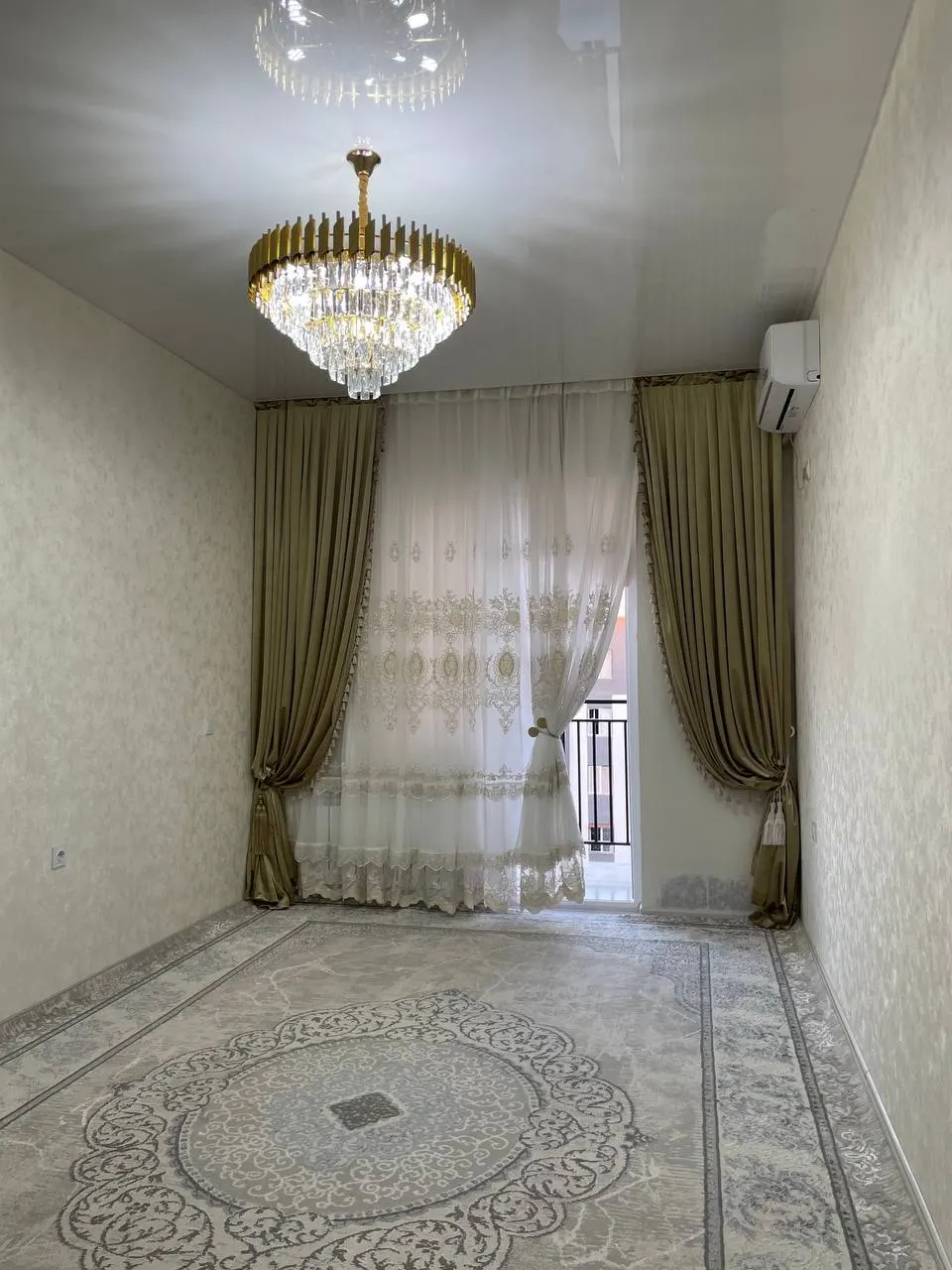 Sotiladi 3 xonali kvartira, 74 m², 16/16 qavat — Yangihayot tumani