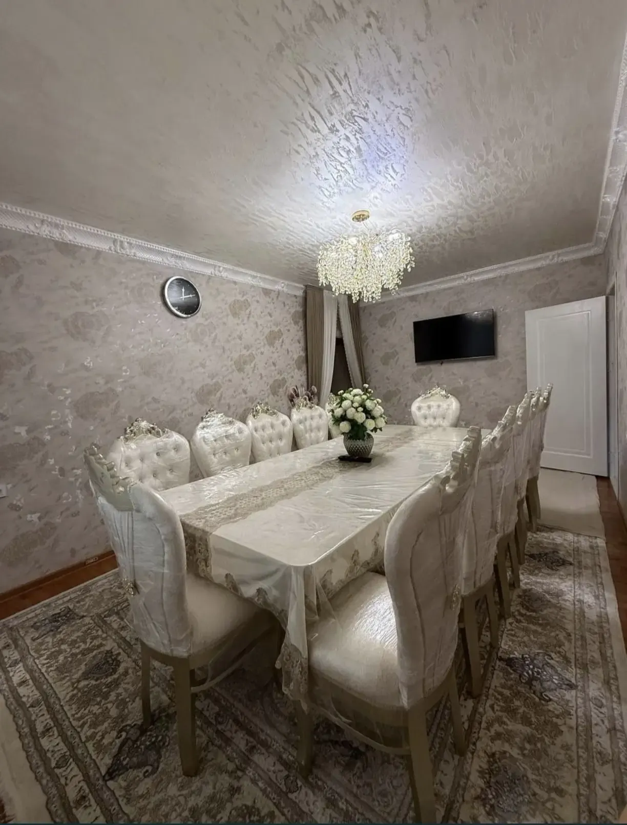 Сотилади 2 хонали квартира, 71 м², 3/4 қават — Қибрай тумани