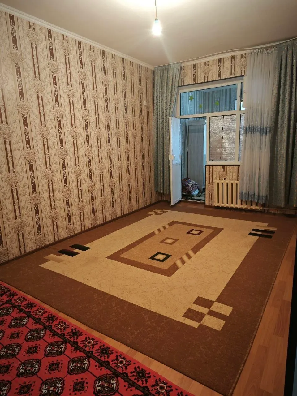 Sotiladi 1 xonali kvartira, 62 m², 2/5 qavat — Navoiy shahri