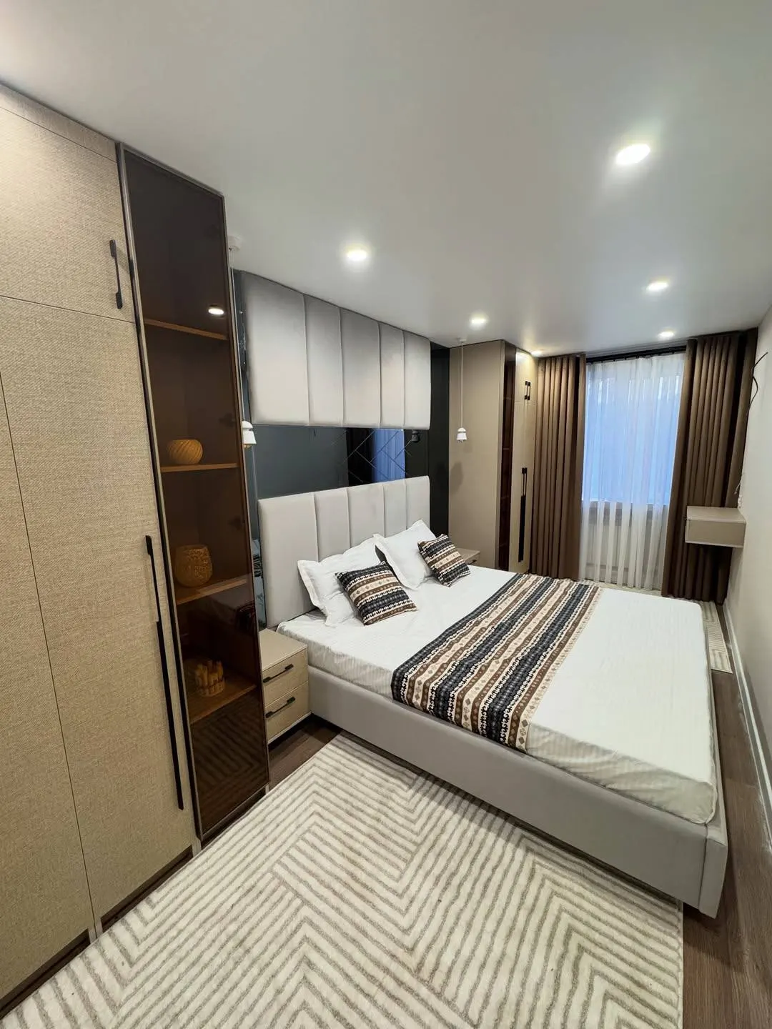 Продаётся 2-комнатная квартира, 54 м², 4/5 этаж — Чиланзарский район