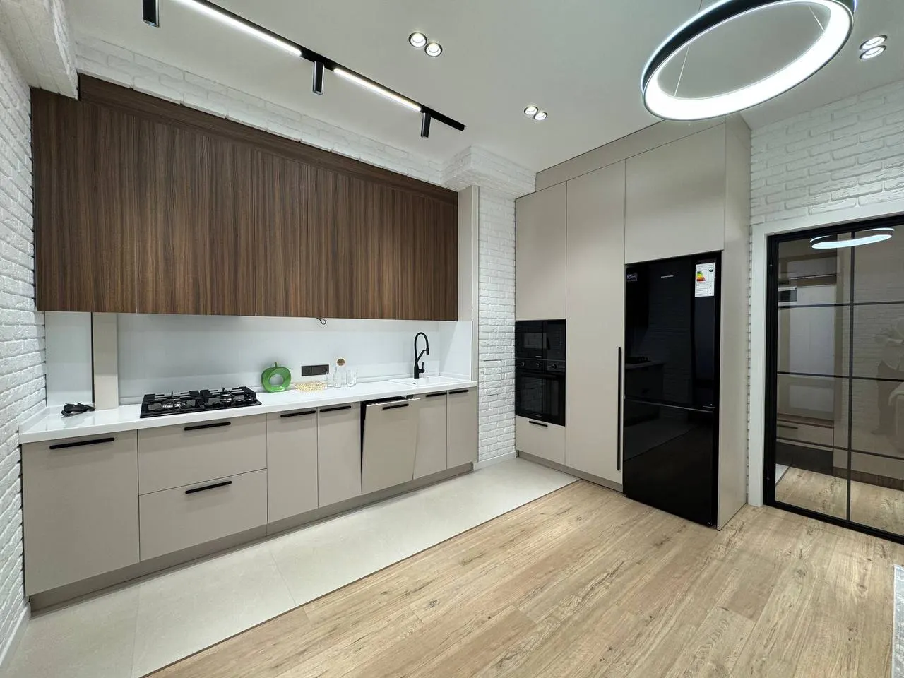 Sotiladi 2 xonali kvartira, 47 m², 5/8 qavat — Yakkasaroy tumani