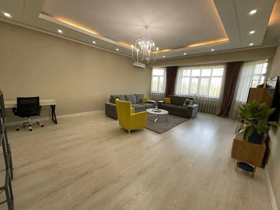 Ижарага берилади 3 хонали квартира, 144 м², 3/7 қават — Яшнобод тумани