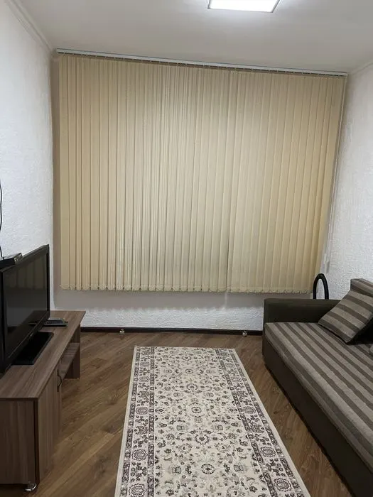 Сдаётся 1-комнатная квартира, 40 м², 1/4 этаж — Яшнабадский район