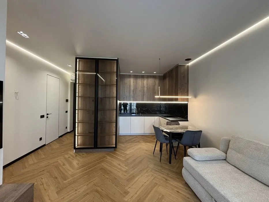 Ижарага берилади 2 хонали квартира, 56 м², 5/9 қават — Яккасарой тумани