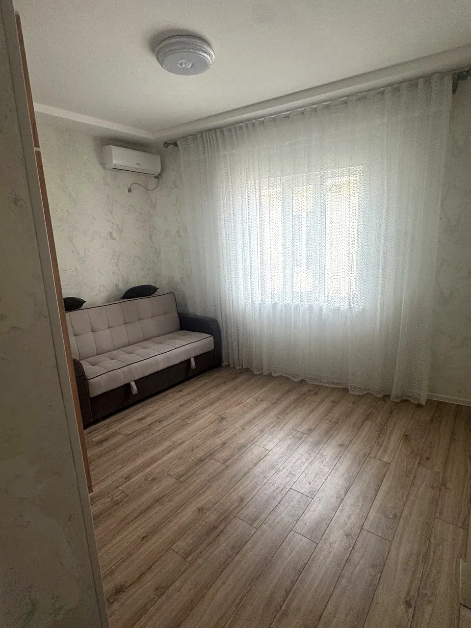 Продаётся 1-комнатная квартира, 32 м², 3/3 этаж — Мирзо-Улугбекский район