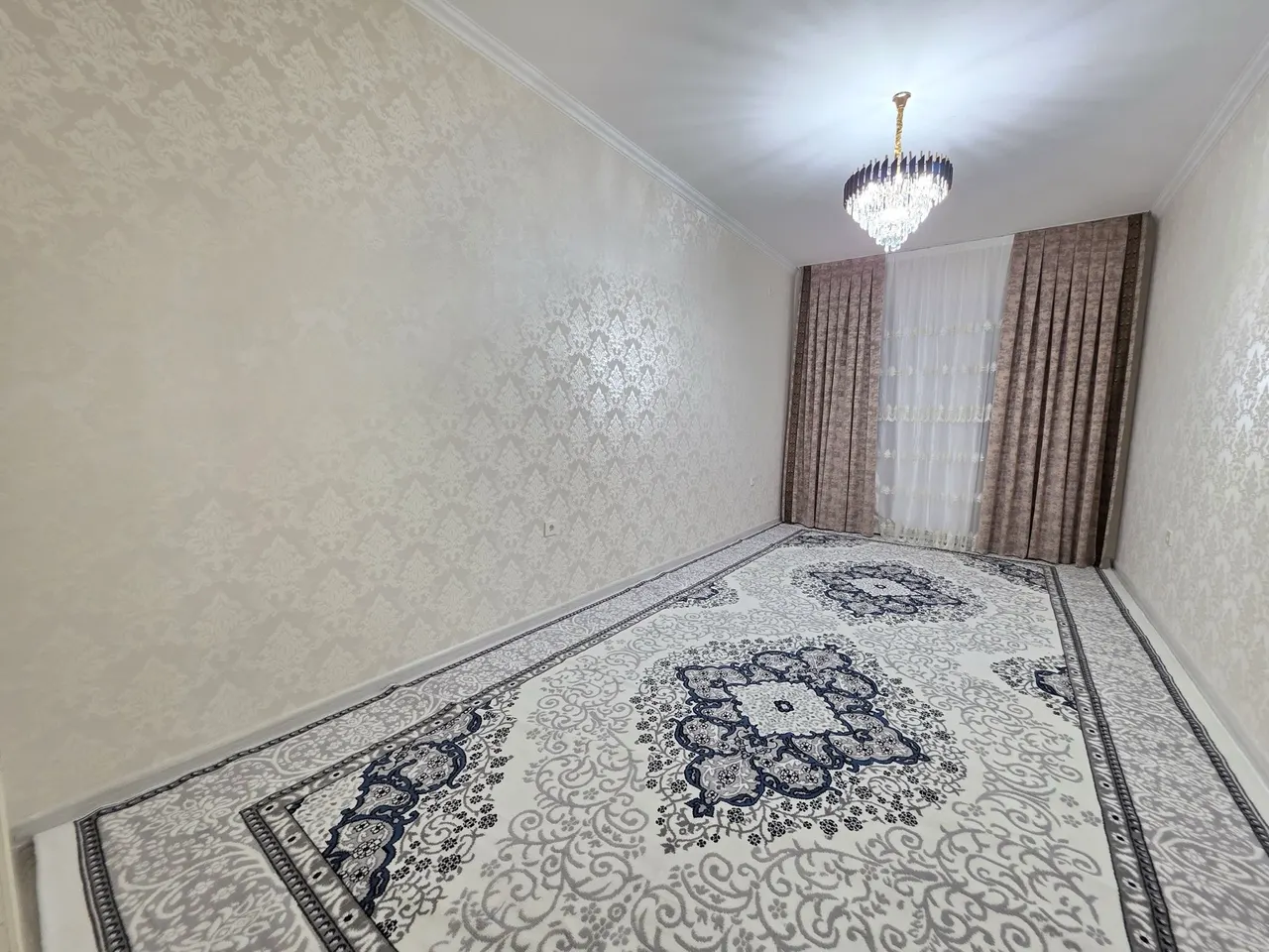 Продаётся 3-комнатная квартира, 74 м², 8/16 этаж — Янгихаётский район