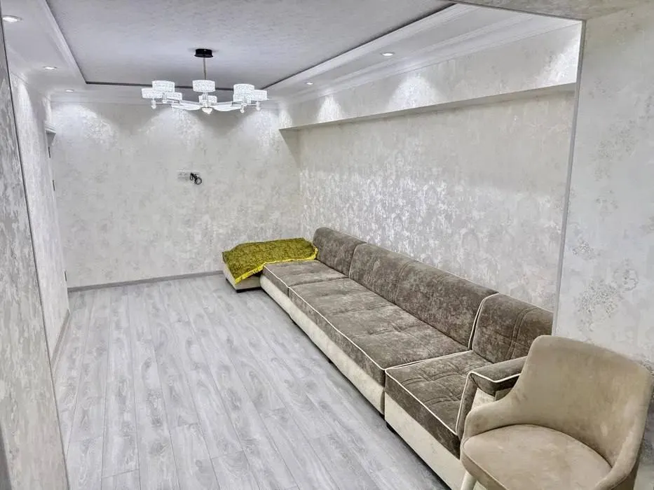 Продаётся 4-комнатная квартира, 80 м², 3/4 этаж — Юнусабадский район