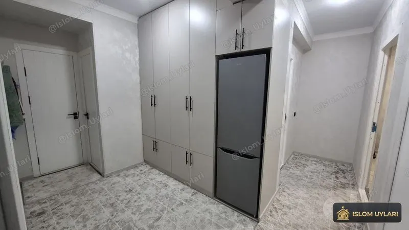 Сотилади 3 хонали квартира, 60 м², 1/5 қават — Мирзо Улуғбек тумани