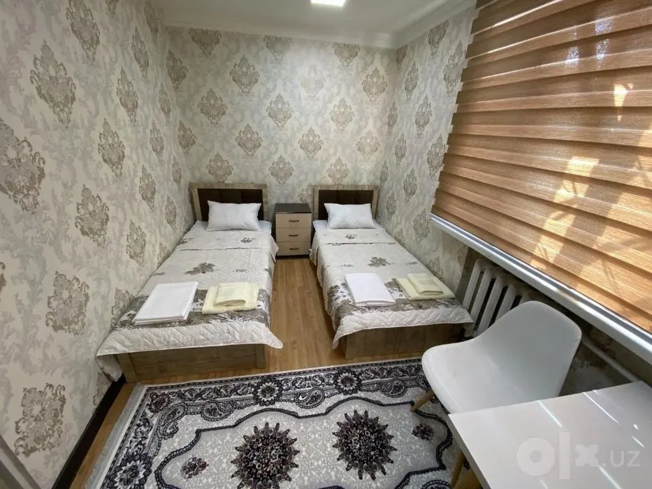 Сдаётся 20-комнатный дом, 20 сот., 2000 м², 2 этажа — Карманинский район