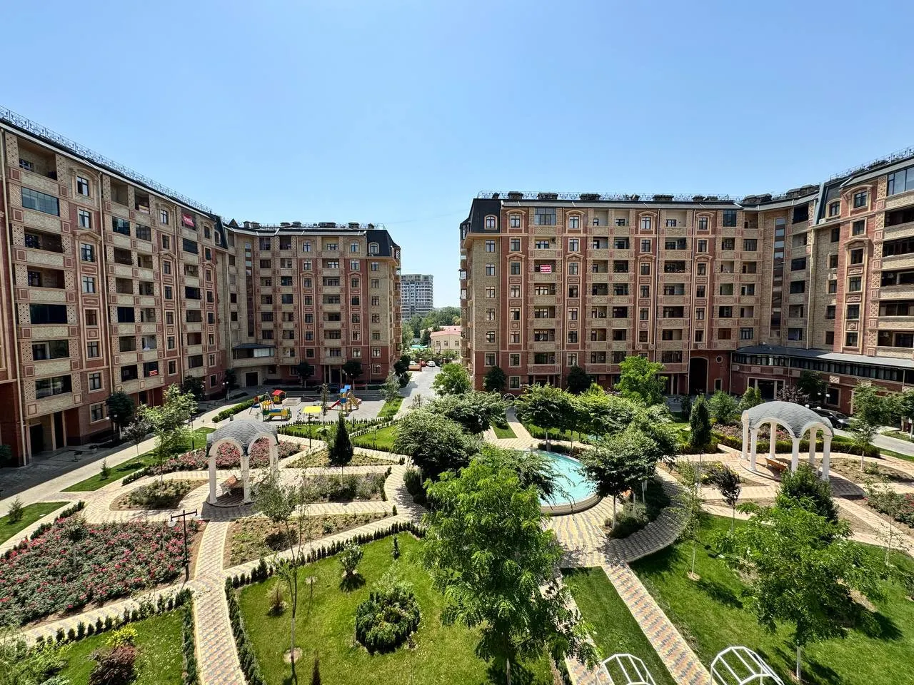 Продаётся 3-комнатная квартира, 72 м², 6/8 этаж — Яккасарайский район