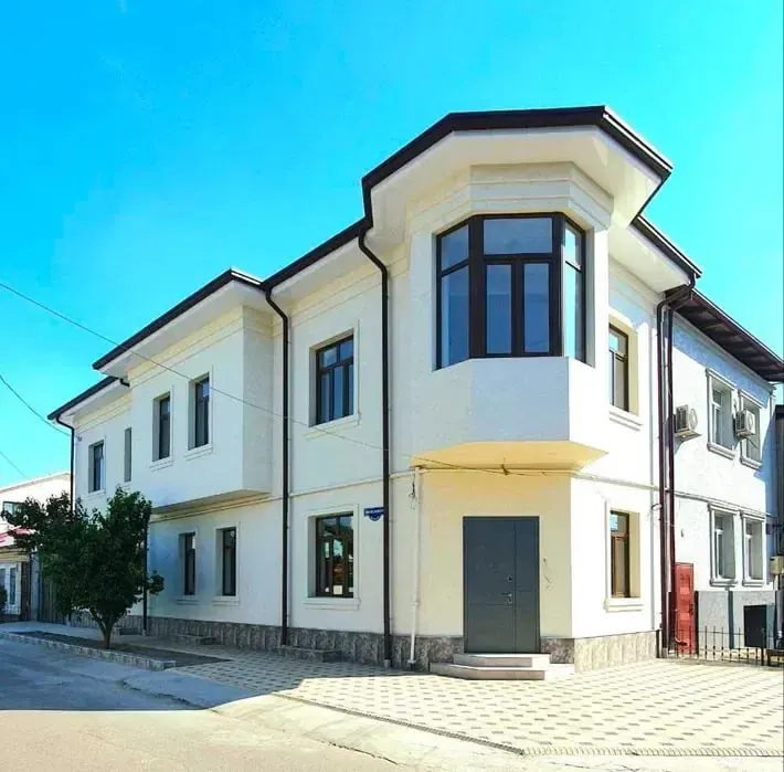 Продаётся коммерческое помещение, 340 м², 1.5 сот., 2/2 этаж — Мирабадский район
