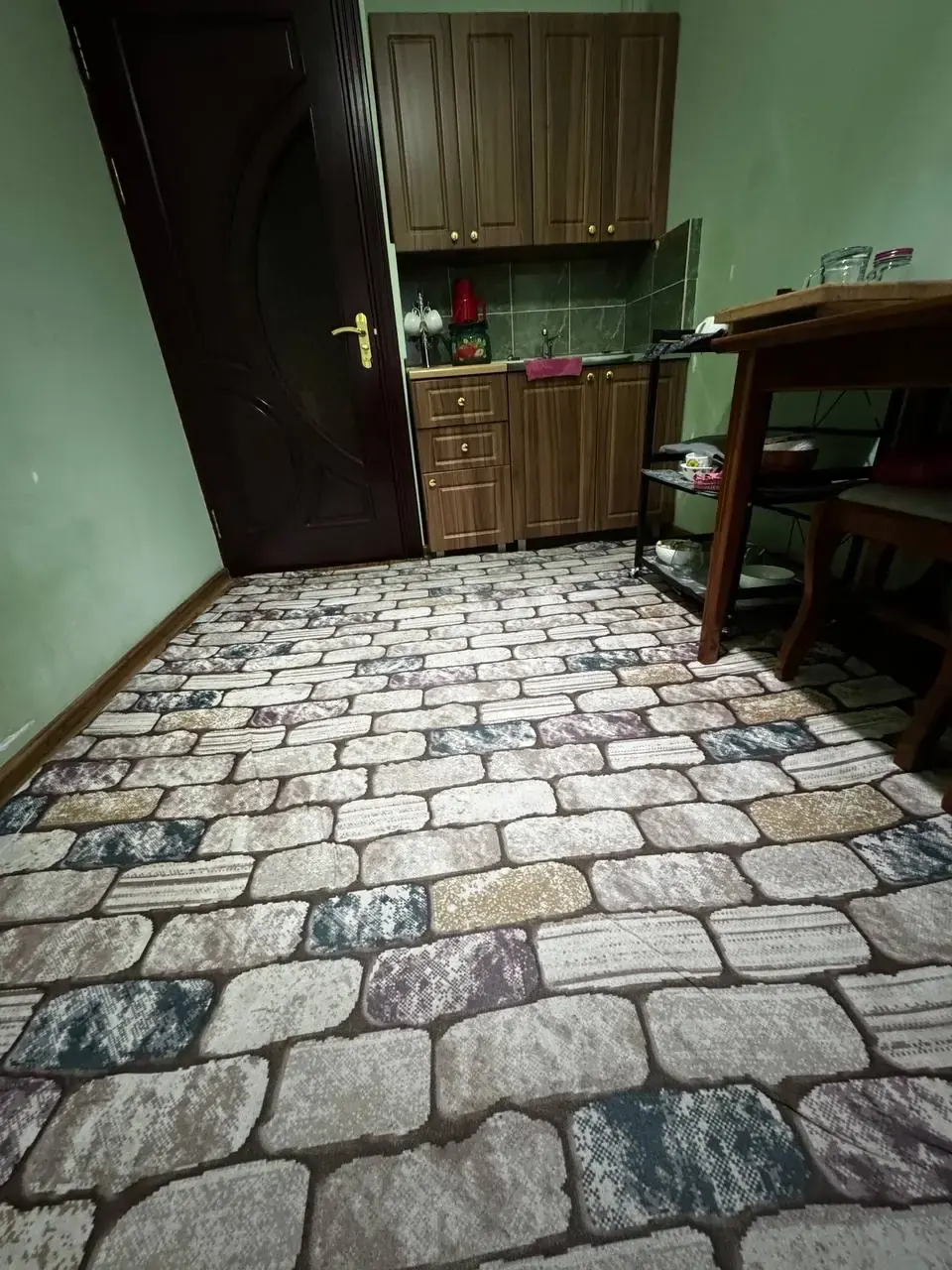 Сотилади 4 хонали квартира, 70 м², 9/9 қават — Сергели тумани