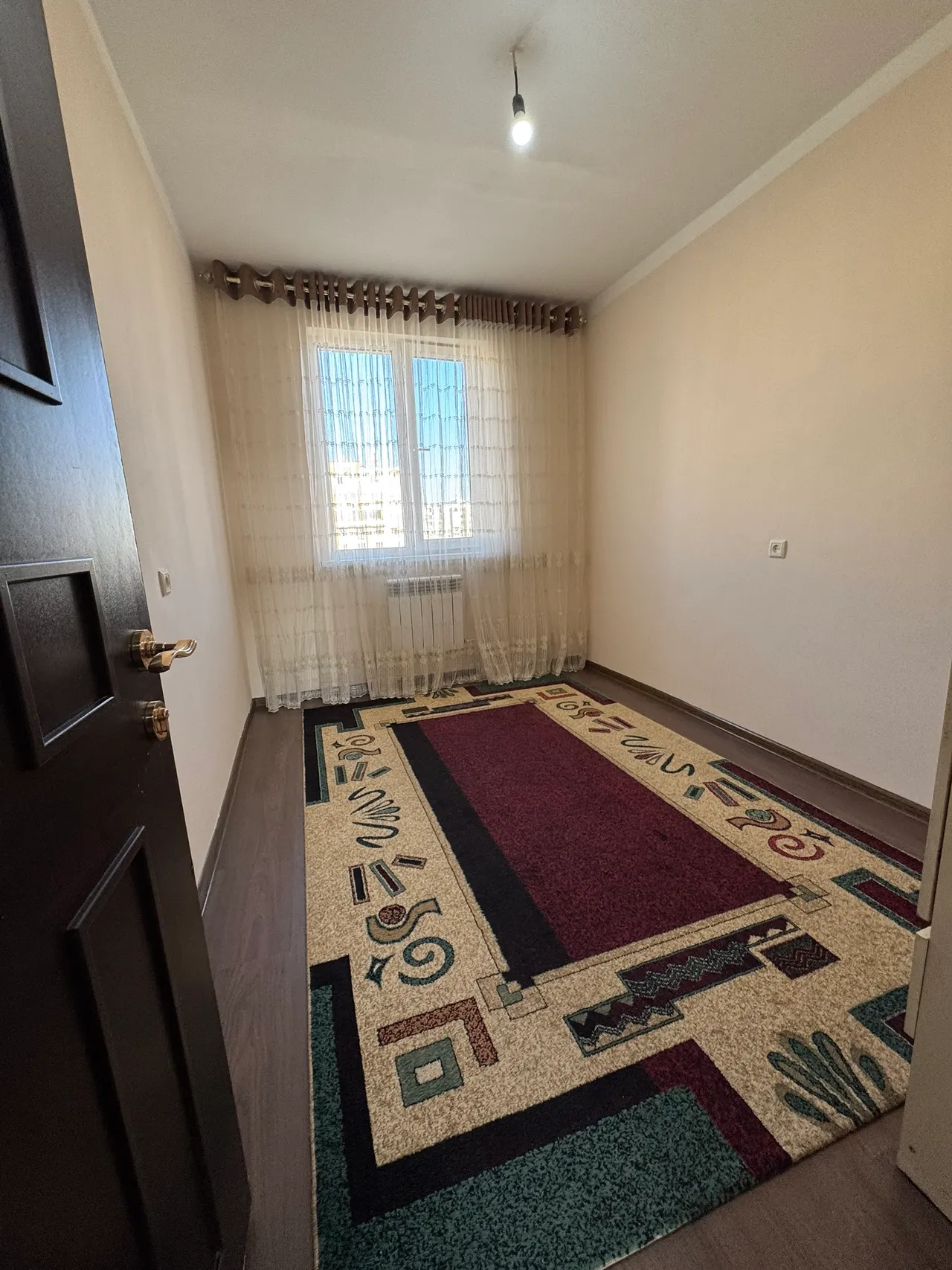 Sotiladi 3 xonali kvartira, 58 m², 6/7 qavat — Yangihayot tumani