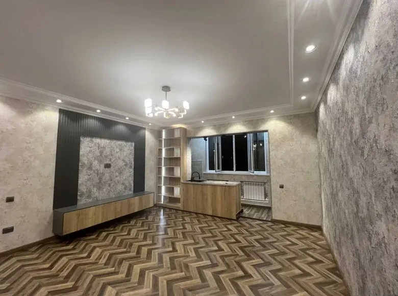 Продаётся 2-комнатная квартира, 45 м², 8/9 этаж — Мирабадский район