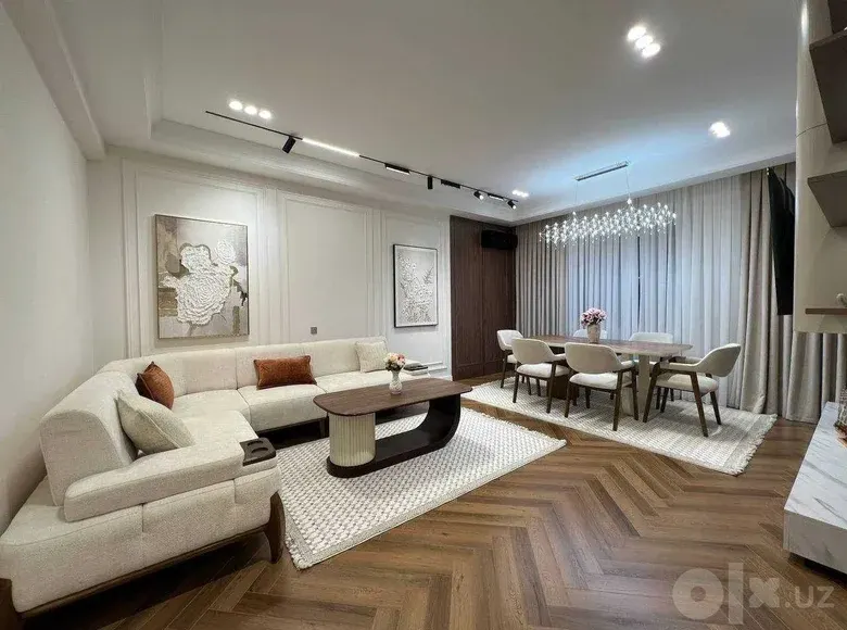 Продаётся 4-комнатная квартира, 111 м², 3/7 этаж — Яшнабадский район