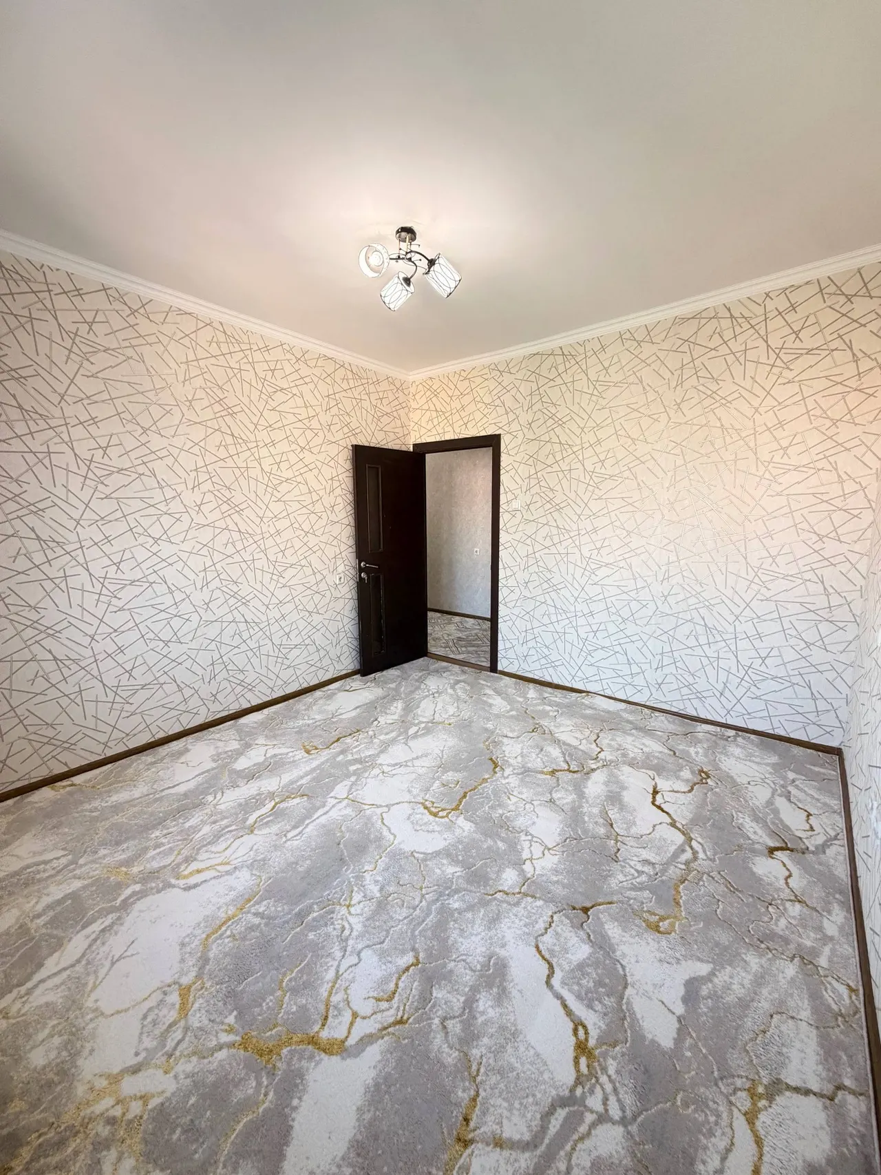 Sotiladi 2 xonali kvartira, 55 m², 7/7 qavat — Yangihayot tumani