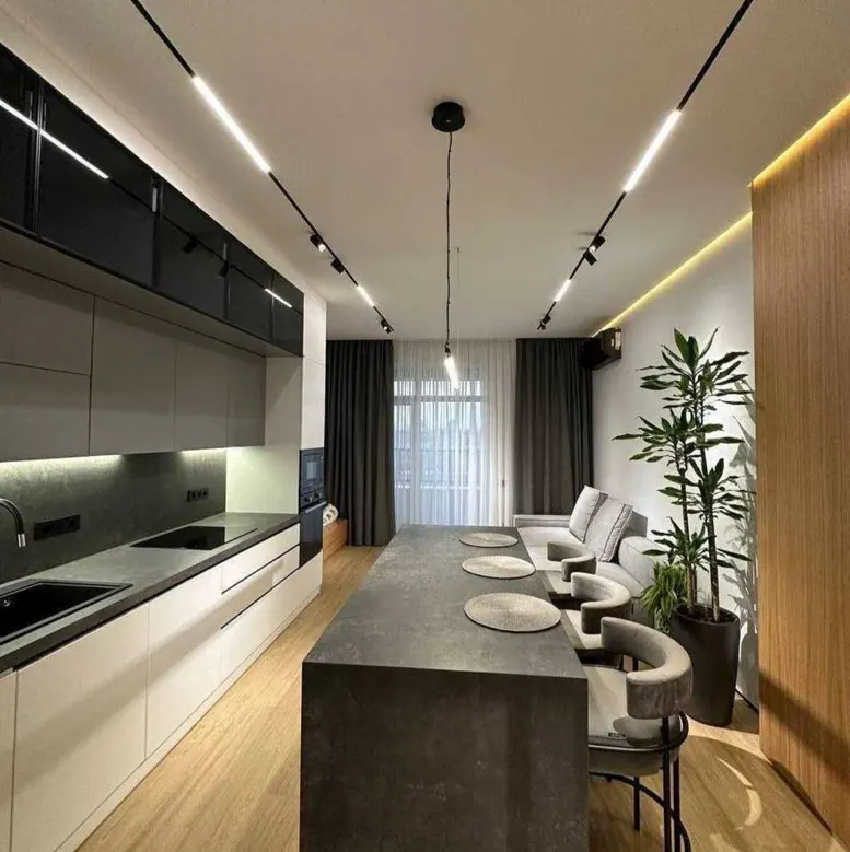 Ijaraga beriladi 3 xonali kvartira, 120 m², 8/10 qavat — Mirobod tumani