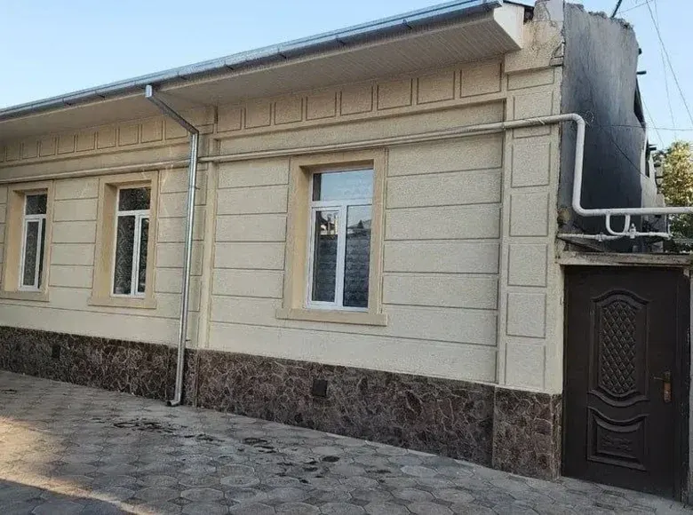 Сотилади 12 хонали ҳовли уй, 3.5 сотих — Тошкент шаҳри