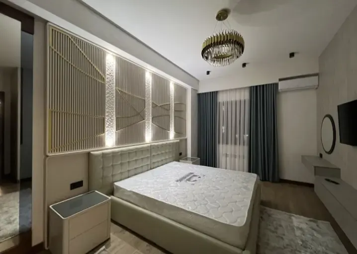 Ijaraga beriladi 3 xonali kvartira, 100 m², 6/8 qavat — Shayxontohur tumani