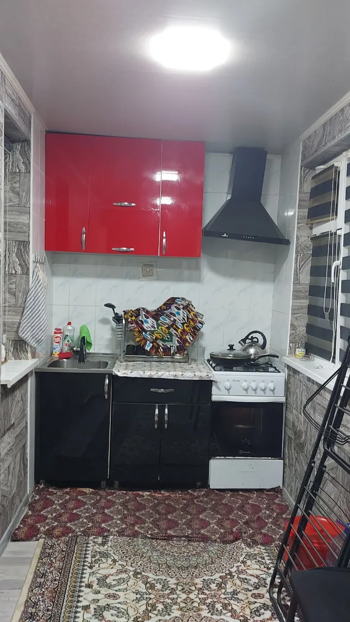 Продаётся 1-комнатная квартира, 42 м², 2/5 этаж — Учтепинский район