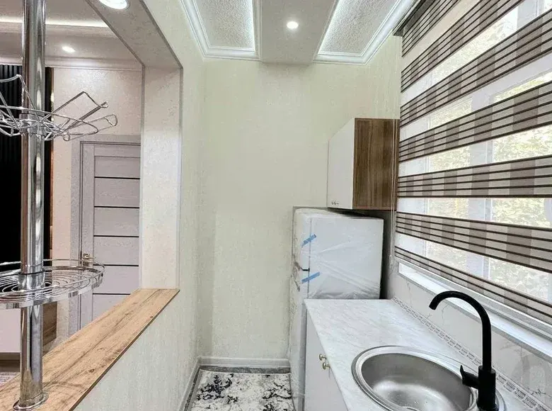 Сотилади 2 хонали квартира, 50 м², 1/5 қават — Яккасарой тумани