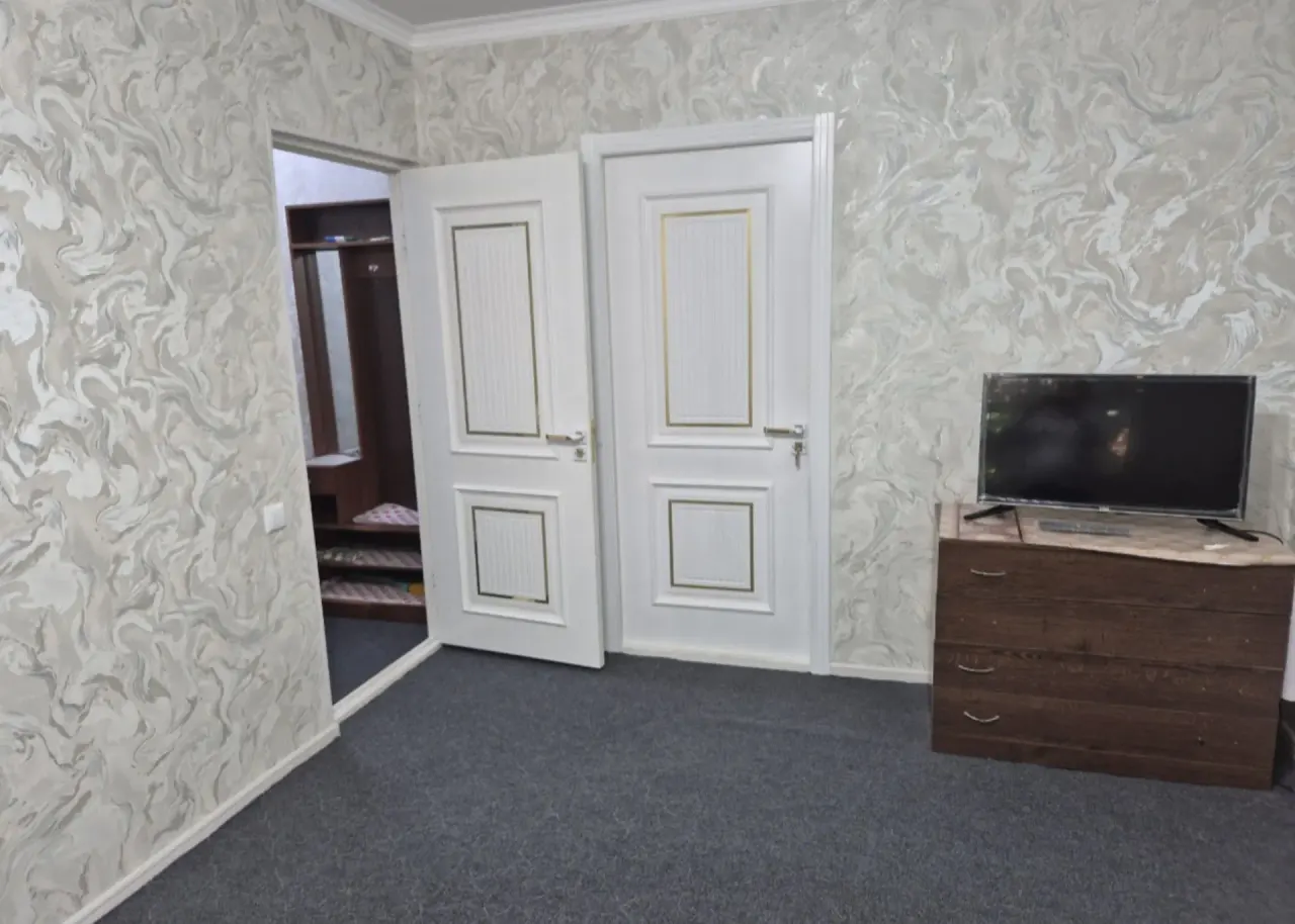 Ижарага берилади 2 хонали квартира, 50 м², 4/5 қават — Учтепа тумани