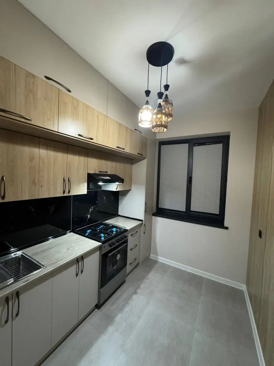 Сотилади 3 хонали квартира, 43 м², 2/3 қават — Сергели тумани